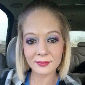 Meet your Posher, Stacy