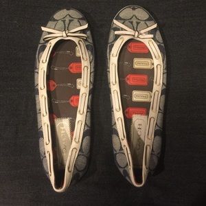 Coach Flats