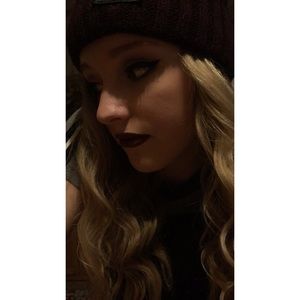 Meet your Posher, Brooke