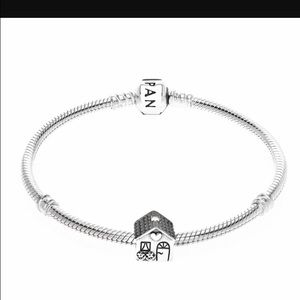 Pandora Bracelet w/ the Home Sweet Home charm.
