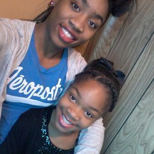 Meet your Posher, Cece