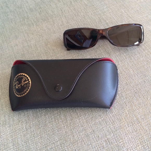 Ray-Ban Accessories - Ray-ban sunglasses.