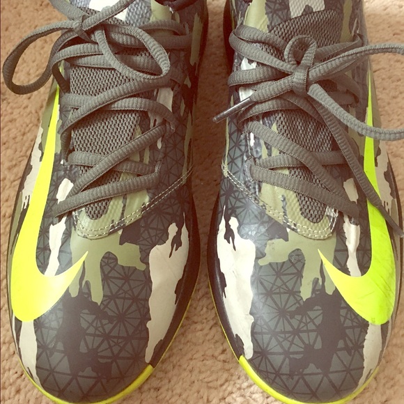 KD size 7Y