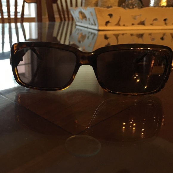 Gucci sunglasses - Picture 3 of 5