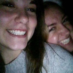 Meet your Posher, Claire