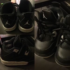 Retro Jordan Oreos size: 5c