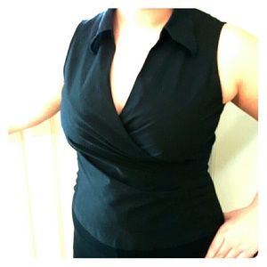 Sleeveless Colored Shirt