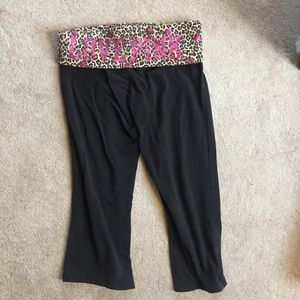 PINK leopard hot pink crop yoga pants