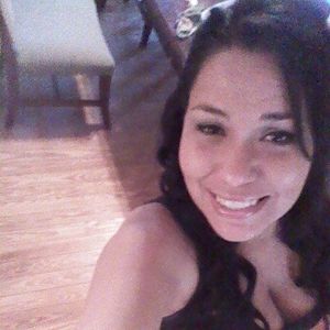 Meet your Posher, Nikki