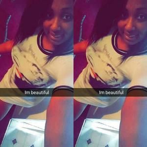 Meet your Posher, Tia