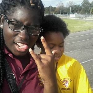 Meet your Posher, Mia