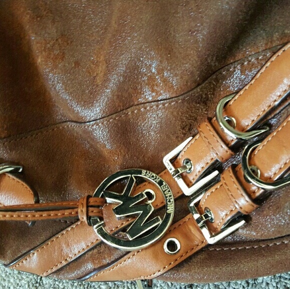 Michael Kors - Picture 3 of 3