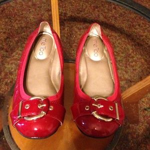 Patent leather flats