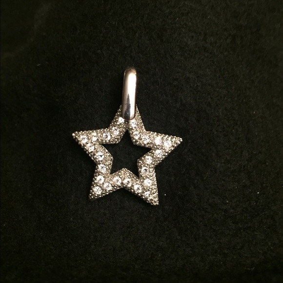 $2 Rhinestone Star Pendant - Picture 2 of 2
