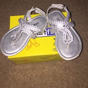 Toddler girl rhinestone slippers size 6