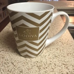 NEW Gold chevron mug