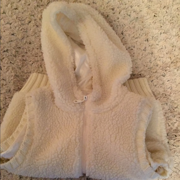 Wool vest - Picture 2 of 3