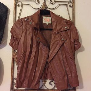 Gianni Bini short sleeve jacket