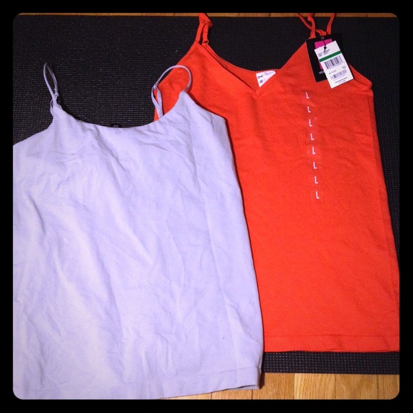 Banana Republic(M) & Energie(NWT, L) tanks