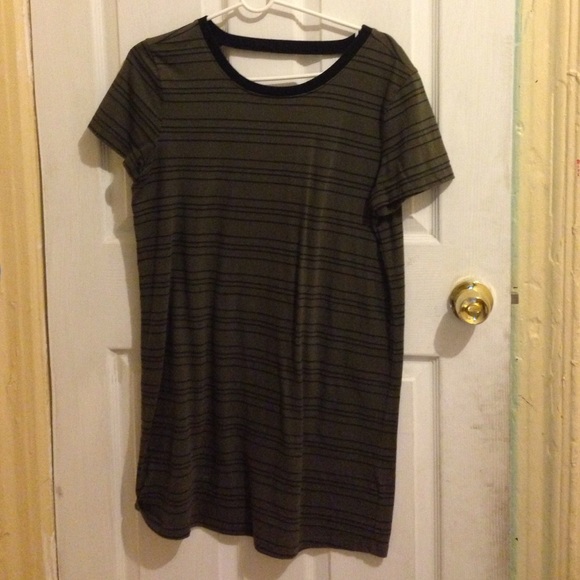 Forever 21 Dresses & Skirts - Forever 21 Dress