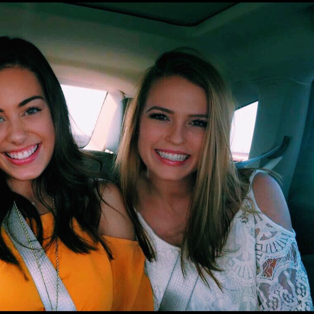 Meet your Posher, Em