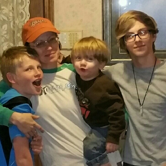 Meet your Posher, Nikki - Picture 4 of 5