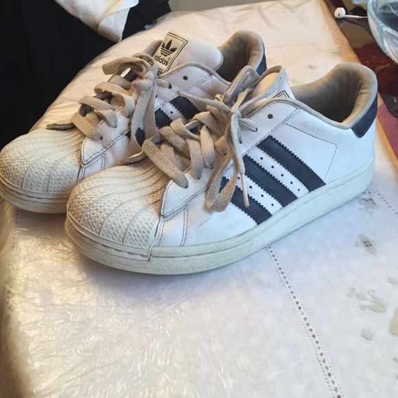 Adidas shell toe