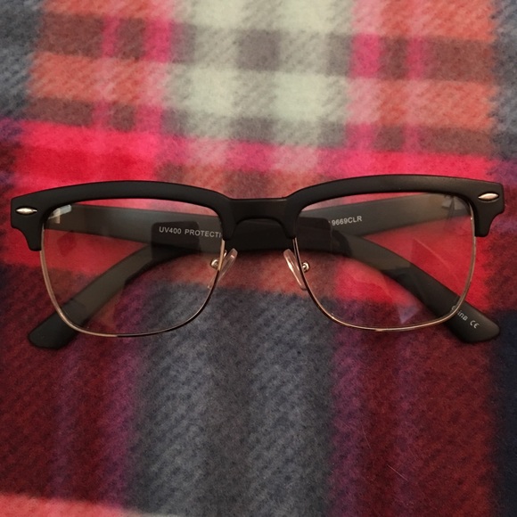 Non prescription glasses