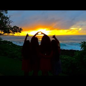 Meet your Posher, Crystal