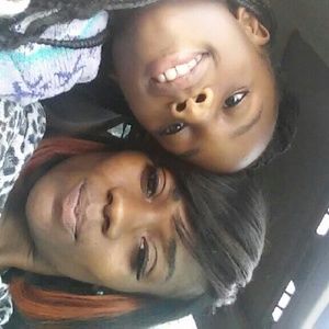 Meet your Posher, Brittney