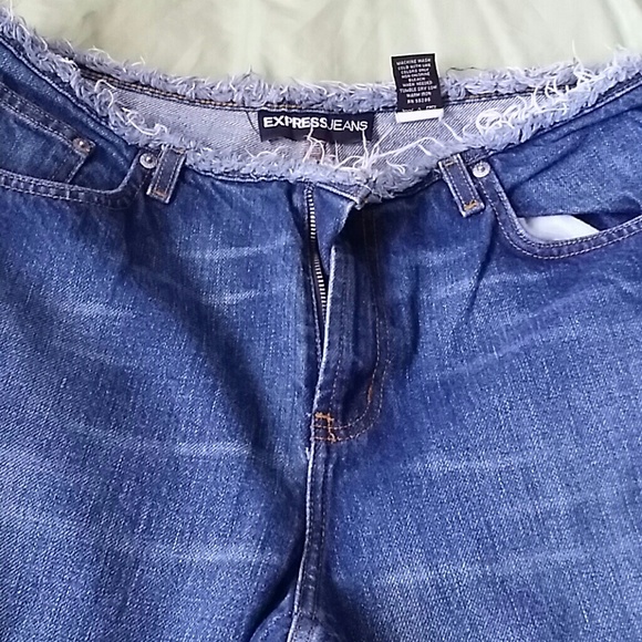 Express - Picture 1 of 4