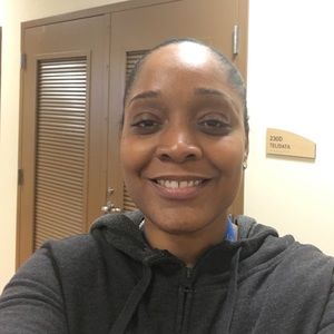 Meet your Posher, Ayonna