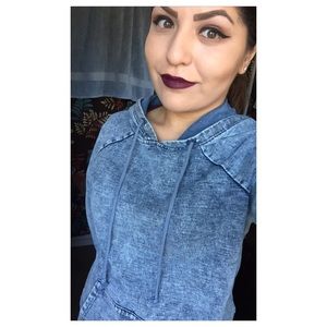 Meet your Posher, Karina