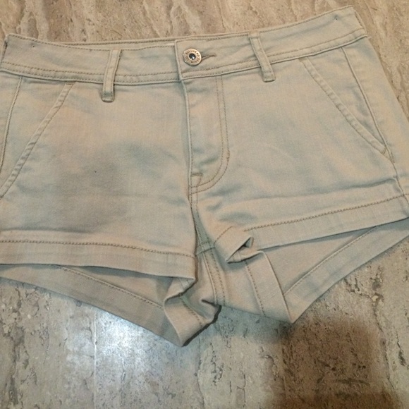 Khaki colored shorts
