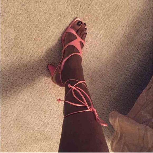 NWT: pink lace up heels!