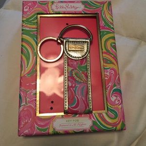 Lilly Pulitzer All Nighter key fob