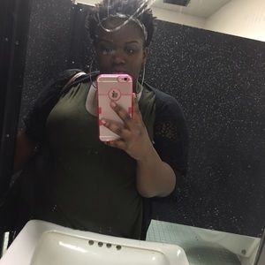 Meet your Posher, Kendra