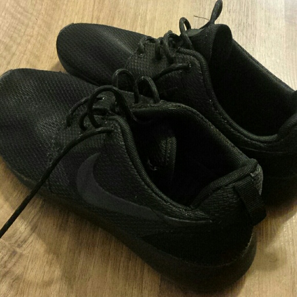 Nike Roshes