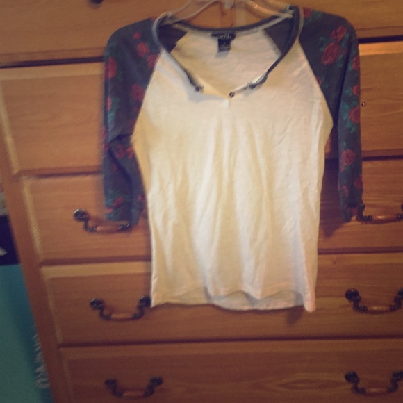 Floral baseball tee. Lightweight. Comfortable.