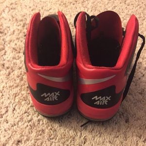 Nike max air shoes