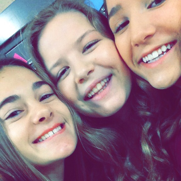 Meet your Posher, Phoebe