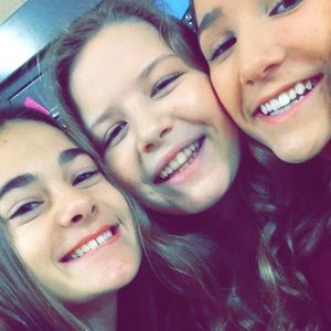 Meet your Posher, Phoebe