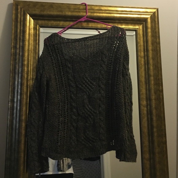 Knit sweater