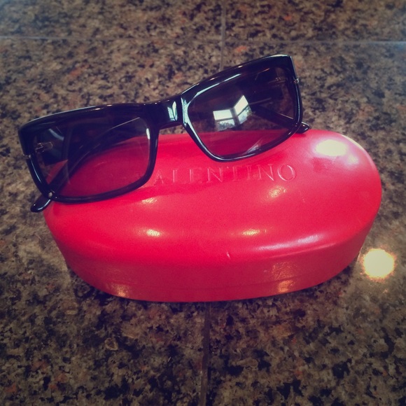 Valentino Sunglasses | Deep Tortoise