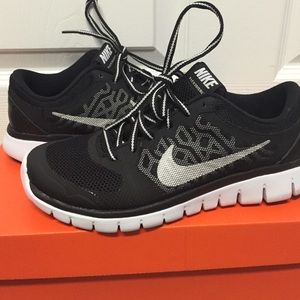 Youth Nike Flex 2015 Run Sneakers