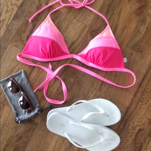 Victoria's Secret triangle bikini