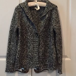 Loft Sweater 1 button