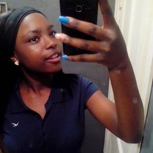 Meet your Posher, Alexis