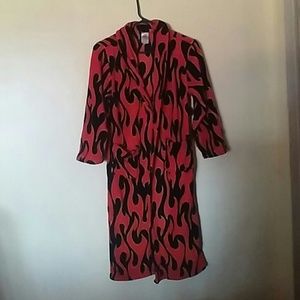 Boys Flame Bathrobe Size 10/12