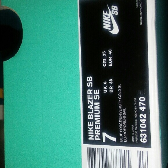 Nike Blazer sneakers - Picture 2 of 3